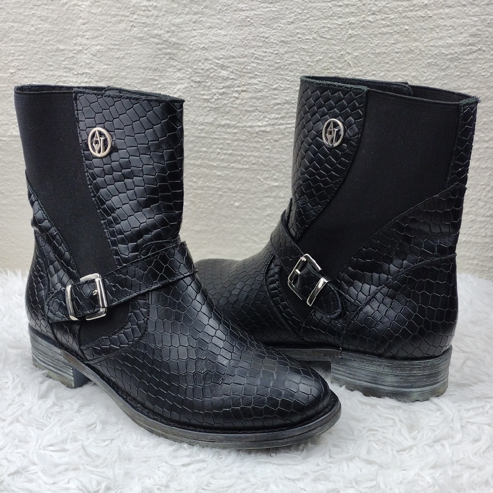 Armani Jeans Black Leather Snakeskin Buckle Detail Low Heel Mid High Ankle Boot